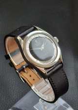 Vintage Universal Geneve