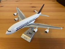 Singapore Airlines A380 1:400