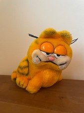 Small vintage garfield toy