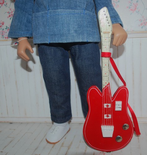 Sasha harlequin wooden doll - sasha,