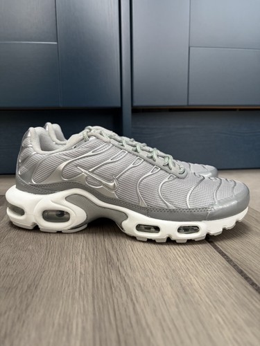 Brand new nike air max - air, tn