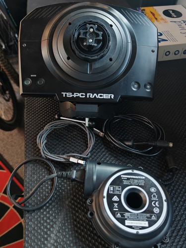 Thrustmaster racer force - ts-pc,
