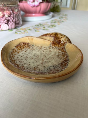 Vintage shell soap dish - vintage,