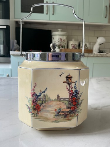 Vintage royal venton ware - royal,