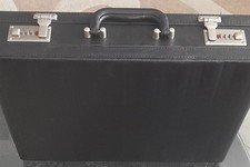 Vintage Black Hardshell