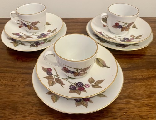 Royal worcester evesham - 3, x