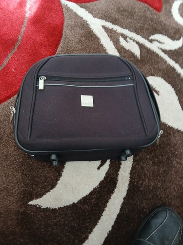 Tripp black hand travel bag - hand/travel, no