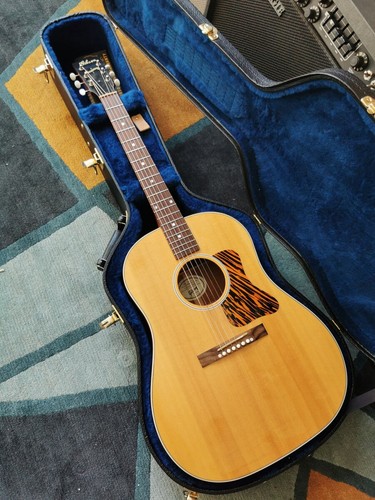 Gibson banner - banner, 42