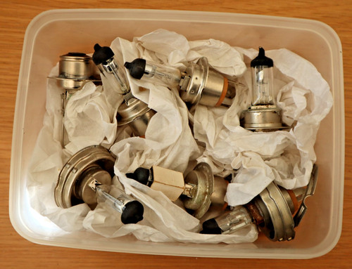 Vintage halogen headlamp - 8×,