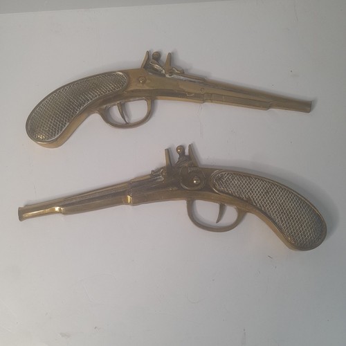 Vintage brass wall hanging - wall,