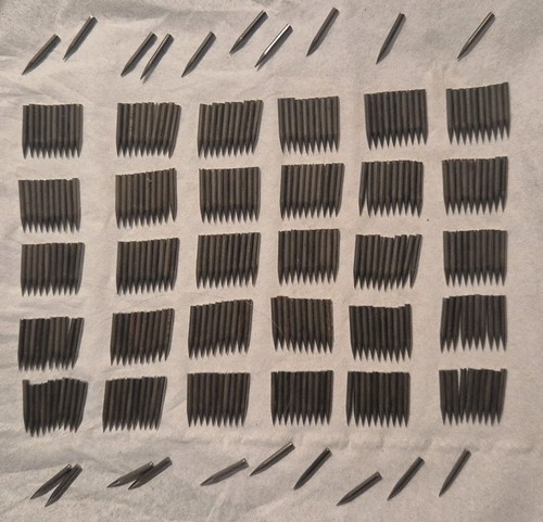 320 gramophone needles - needles,