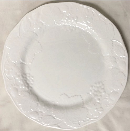 Wedgwood strawberry vine - strawberry,