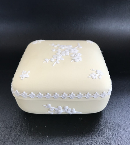 Wedgwood yellow jasperware - yellow,