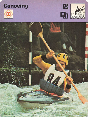 The single paddle canadian - paddle,