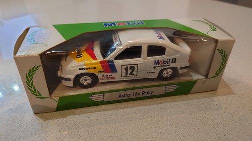Corgi mobil collection astra - corgi,