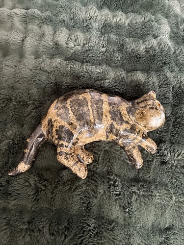 Winstanley lying down cat size - winstanley,