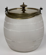 VINTAGE BISCUIT BARREL ICE