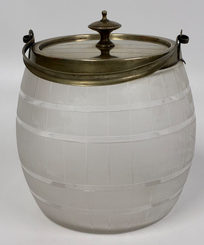 Vintage biscuit barrel ice - barrel,