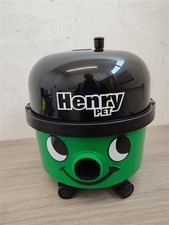 NUMATIC PET200 Vacuum Cleaner