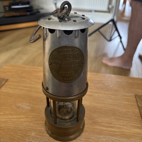 Eccles vintage miners lamp q - miners, m&q