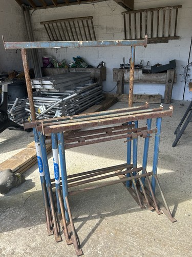 Metal builders trestles - 4,