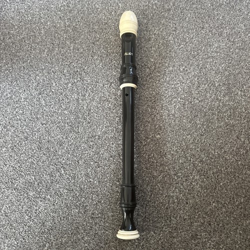 Vintage aulos alto - alto, treble