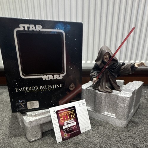 Gentle giant star wars emperor - giant,