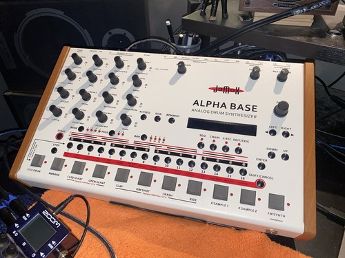 Jomox alpha base drum machine - base,