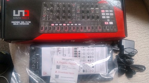 Multimedia uno synth - ik,