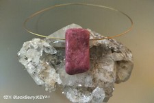 Beautiful Thulite Pendant Top Quality Norway/Leksvik Healing Stone Pink