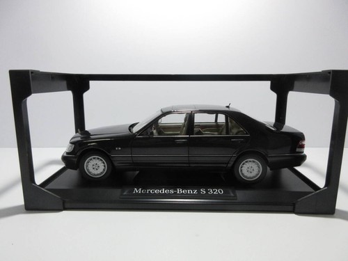 Norev mercedes benz - 1:18,