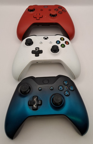 Official xbox one controller - xbox,