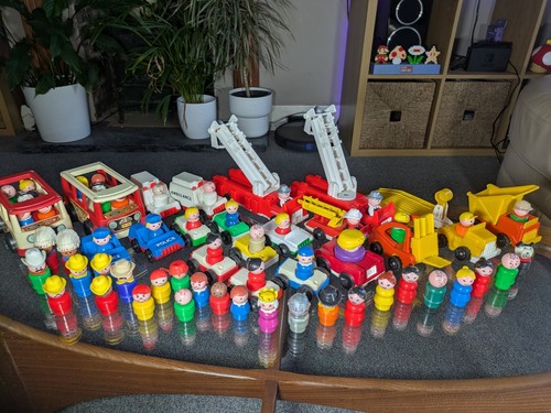 Vintage fisher price - price, little