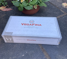 Vegafina Robustos Wooden Cigar Box Dominican Republic