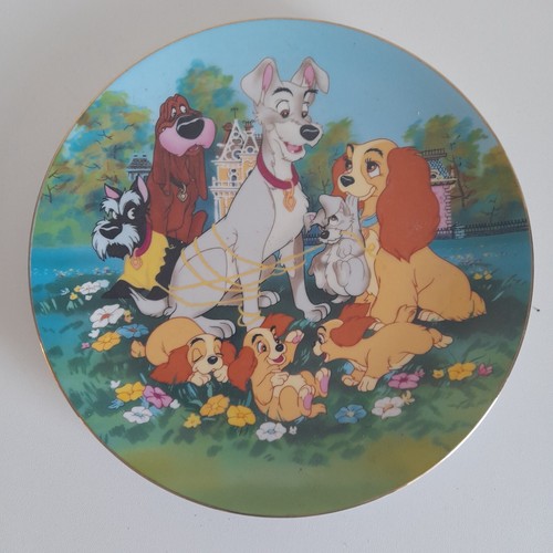 Lady the tramp display plate - tramp,