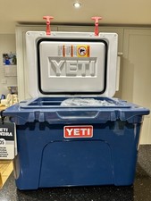 Yeti Tundra 35 - Custom -