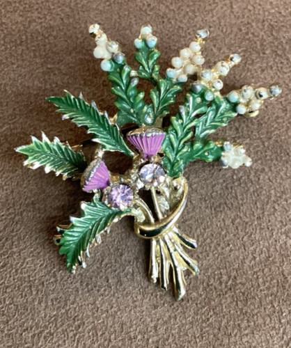 Vintage exquisite brooch - exquisite,