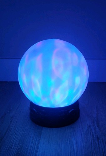 Animated glowing witch - animated,