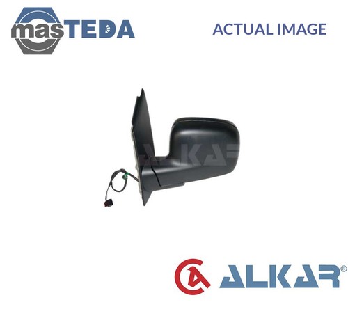9225154 outside rear view - rear,