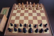 English Staunton chess set