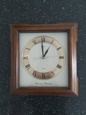 Vintage Seiko Quartz Wall Clock Westminster-Whittington Chimes Brown Wood Frame
