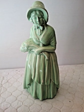 ART DECO LADY FIGURE  DESIGN