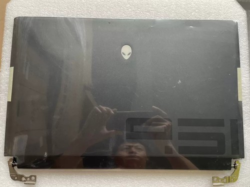 Alienware area 51m r1 - ,