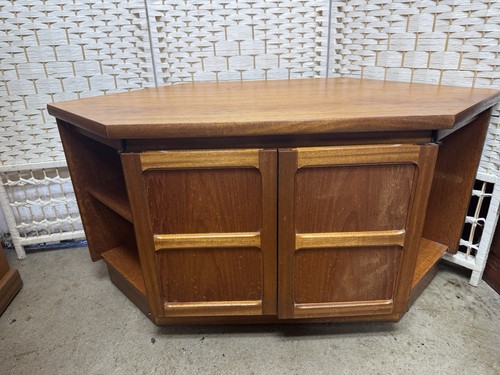 Vintage teak unit - tv, nathan