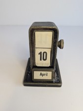 Vintage Art Deco Metal