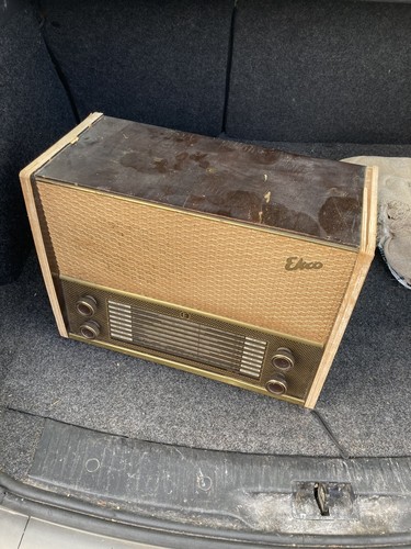Vintage valve radio - vintage,