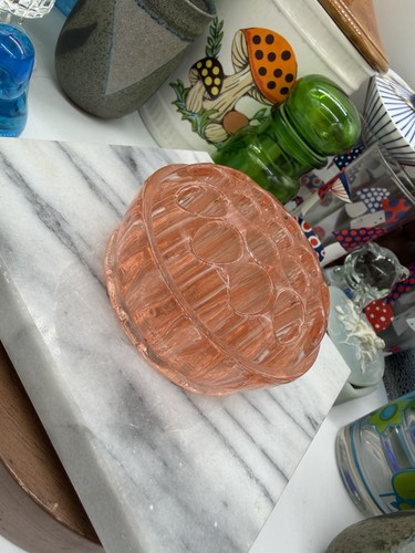 Vintage pink depression glass - pink,