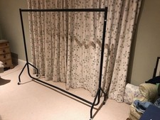 heavy duty metal clothes rail