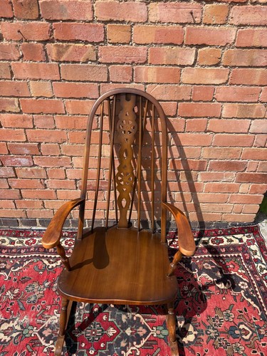 Vintage windsor style - vintage, wooden