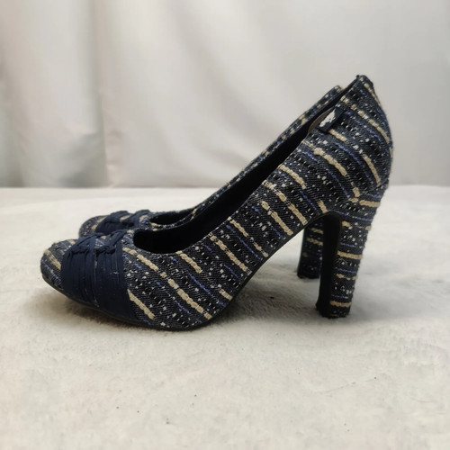 Rocket dog navy blue - dog, court